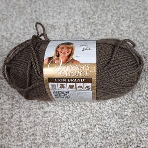 Lion Brand Vanna's Choice Yarn Taupe 125 Acrylic Medium 4 Worsted 170yd 3.5oz